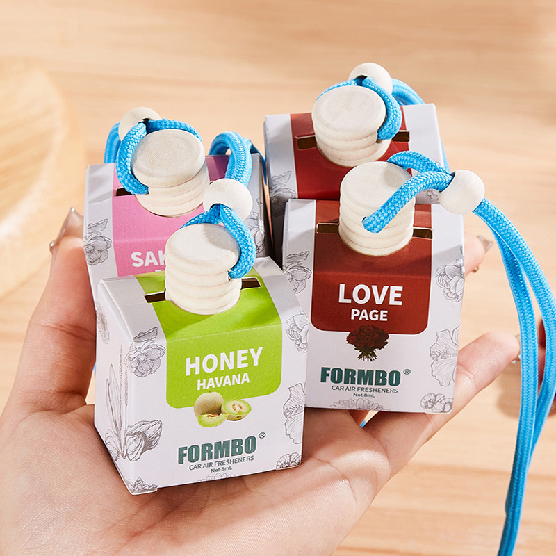 Perfume para coche Blossom & Berry: ambientador colgante con esencia floral y afrutada natural, accesorios perfumados para coches de lujo, 8 ml