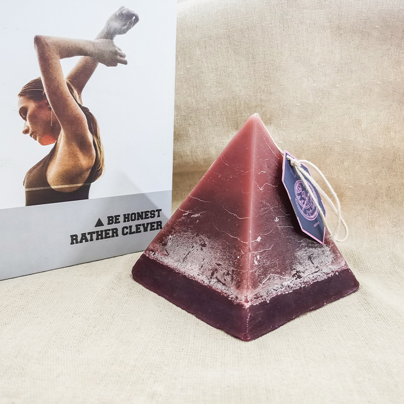 Vela de cristal de lujo de 250 g Velas piramidales perfumadas con zodíaco hechas a mano con cristales