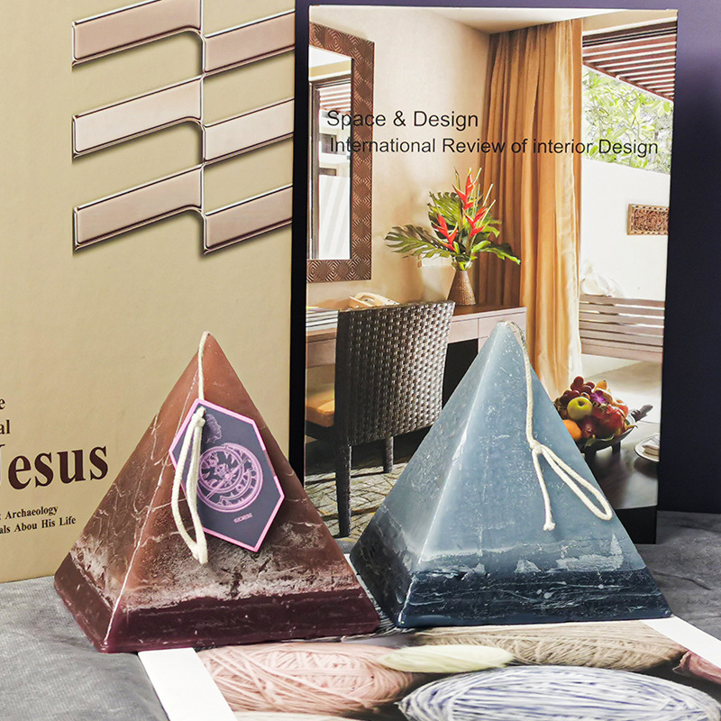 Vela de cristal de lujo de 250 g Velas piramidales perfumadas con zodíaco hechas a mano con cristales