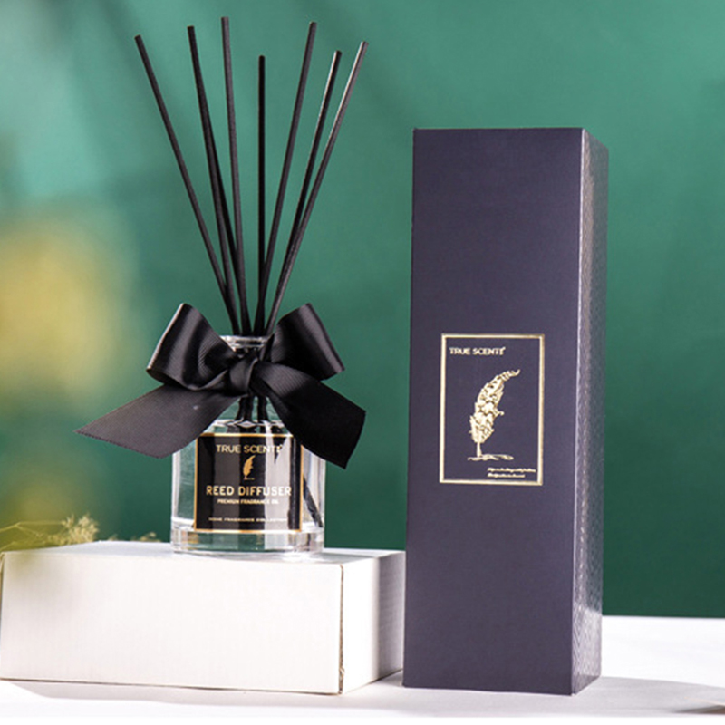 Difusor de láminas de aromaterapia de alta gama popular y caliente de 220 ml sin fuego, transparente y con aromas cambiantes