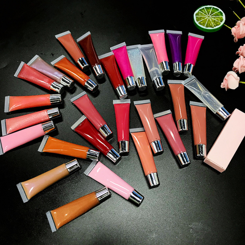 50 piezas de brillo labial Moq Glitter Brillo labial brillante con tubo y embalaje