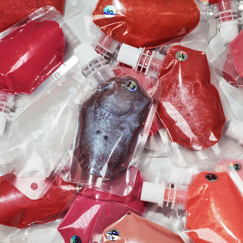 Bolsa de plástico de 200 ml, bolsa con boquilla para brillo labial, pigmento base de brillo labial con acabado vegano y libre de crueldad animal